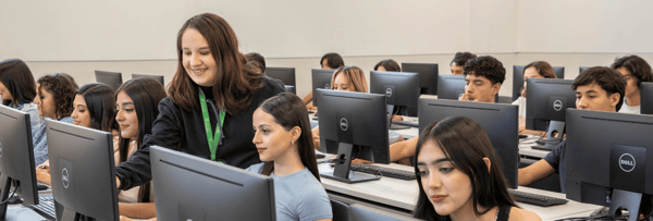 Enseñar con propósito: docentes que transforman vidas en Tecmilenio