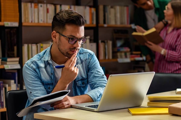 Estudia una carrera corta con Profesional Asociado de Tecmilenio