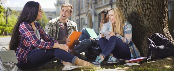 Celebra el día del amor y la amistad con relaciones positivas